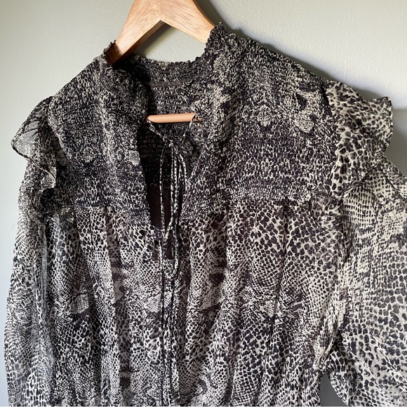 Free People Roma Blouse Snakeskin Print Size Large - Picture 6 of 11